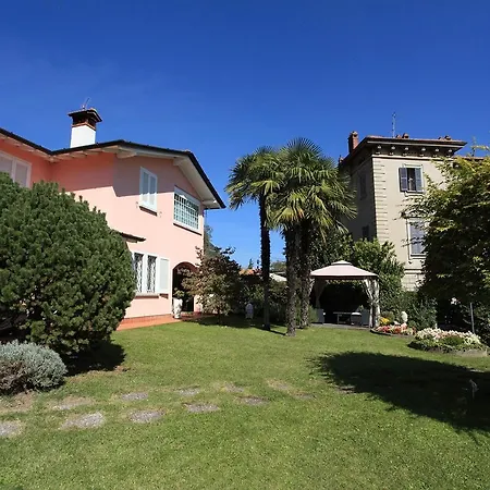 Sleeps 6 ヴィラ