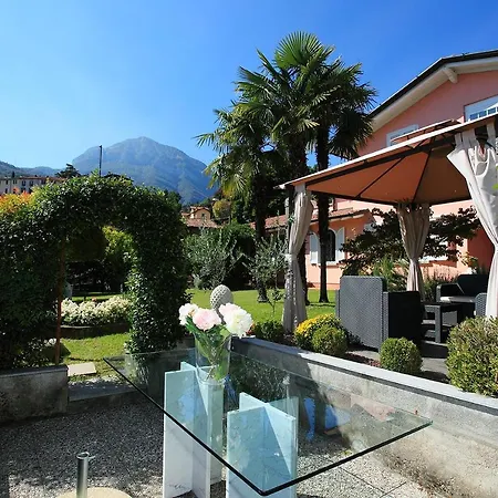 Sleeps 6 * メナッジョ